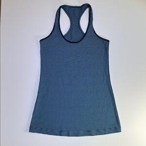 Lululemon Athletica Navy and Blue Fitted Sleeveless Tank Top